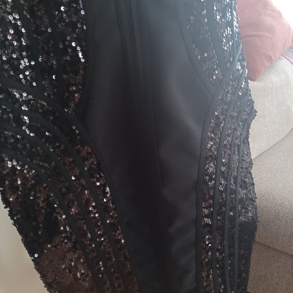 BODYCON - Picture 10 of 13